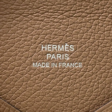 Load image into Gallery viewer, HERMES Calvi Chai Evercolor
