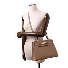 Load image into Gallery viewer, HERMES Kelly Sellier Etoupe Epsom Size 28
