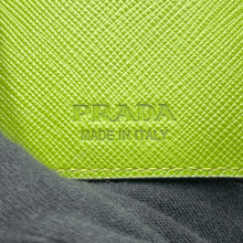 将图像加载到图库查看器中，PRADA Saffiano Leather Triangle Wallet Green2MH042 Leather
