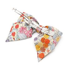 Load image into Gallery viewer, HERMES Grenelle Bloom Valletta Size PM Beige/Multicolor Silk
