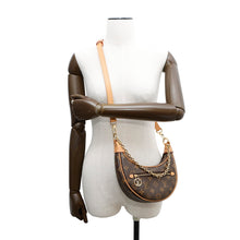 Load image into Gallery viewer, LOUIS VUITTON loop BeigeM81098 Monogram
