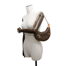 Load image into Gallery viewer, LOUIS VUITTON loop BeigeM81098 Monogram
