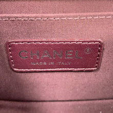 Load image into Gallery viewer, CHANEL Boy Chanel Woven Chainshoulder Bag White/BlackA67085 Leather Size Small

