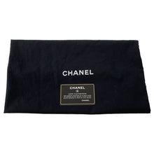 Load image into Gallery viewer, CHANEL Boy Chanel Woven Chainshoulder Bag White/BlackA67085 Leather Size Small
