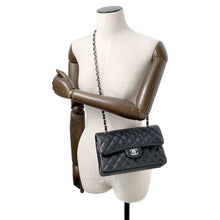 Load image into Gallery viewer, CHANEL Matelasse W Flap ChainShoulder Bag BlackA01113 Caviar Leather Size 23
