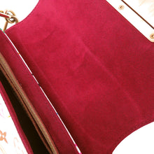 Load image into Gallery viewer, LOUIS VUITTON Marilyn Blanc/RedM40127 Monogram・Multicolor
