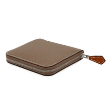 将图像加载到图库查看器中，HERMES Azap compact silk in Etoupe Epsom
