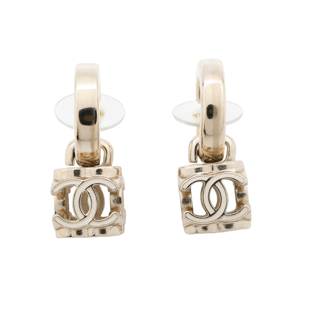 CHANEL CC Logo Cube EarringsAB9567 Gold Plated
