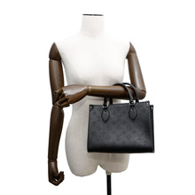 Load image into Gallery viewer, LOUIS VUITTON Onthego 2025 Spring/Summer show items NoirM14576 Monogram Calf Leather Size PM
