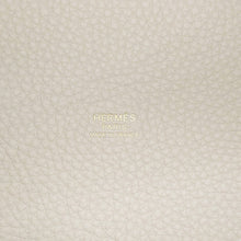 将图像加载到图库查看器中，HERMES Picotin Lock Beton Taurillon Clemence Size PM
