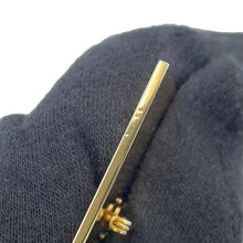 Load image into Gallery viewer, CHANEL Plate Brooch Gold Metal

