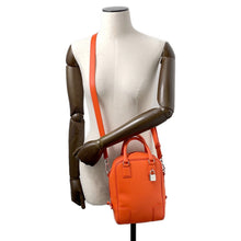 将图像加载到图库查看器中，LOEWE Amazonas OrangeB039L51X02 Leather Size 15
