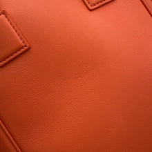 将图像加载到图库查看器中，LOEWE Amazonas OrangeB039L51X02 Leather Size 15

