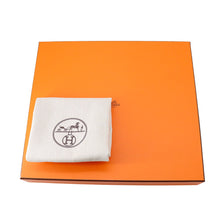 Load image into Gallery viewer, HERMES Lindy Gold Taurillon Clemence Size 26
