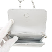 将图像加载到图库查看器中，CHANEL Star Motif Chain Card Case Silver Lambskin
