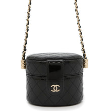 将图像加载到图库查看器中，CHANEL Matelasse Mini Chain Vanity BlackAP1616 Patent Leather

