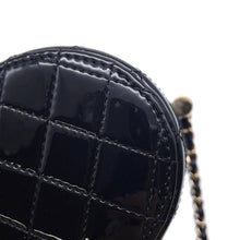 将图像加载到图库查看器中，CHANEL Matelasse Mini Chain Vanity BlackAP1616 Patent Leather
