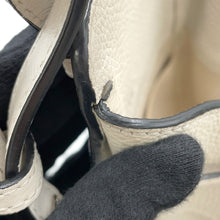 Load image into Gallery viewer, LOEWE Hammock Drawstring Shoulder Bag White314.30.V07 Leather Size Mini
