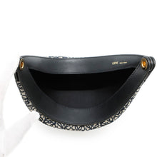将图像加载到图库查看器中，LOEWE Luna Bag Anagram Shoulder Bag Navy/BlackA923PL9X01 Canvas Leather
