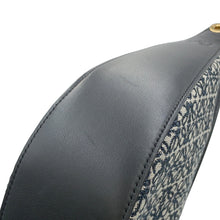 将图像加载到图库查看器中，LOEWE Luna Bag Anagram Shoulder Bag Navy/BlackA923PL9X01 Canvas Leather
