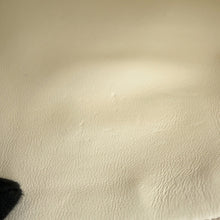 Load image into Gallery viewer, Valentino Garavani RockStudded Shoulder Bag White Leather

