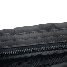 将图像加载到图库查看器中，PRADA Logo Tassel Shoulder Bag Black Nylon
