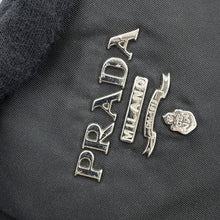 将图像加载到图库查看器中，PRADA Logo Tassel Shoulder Bag Black Nylon
