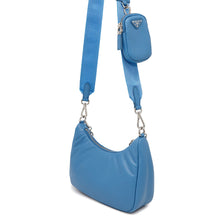 将图像加载到图库查看器中，PRADA Re-Edition2005 Shoulder Bag Light Blue1BH204 Leather

