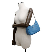 将图像加载到图库查看器中，PRADA Re-Edition2005 Shoulder Bag Light Blue1BH204 Leather
