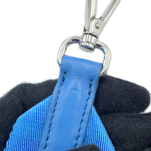 将图像加载到图库查看器中，PRADA Re-Edition2005 Shoulder Bag Light Blue1BH204 Leather
