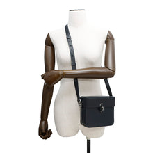 将图像加载到图库查看器中，Dior CDMetal Shoulder Bag Navy Leather
