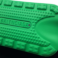 将图像加载到图库查看器中，BALENCIAGA Crocs Phone Holder Green702264 Rubber
