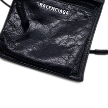 将图像加载到图库查看器中，BALENCIAGA Explorer ShoulderPouch Black532298 Leather
