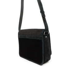 将图像加载到图库查看器中，SAINT LAURENT PARIS logo messenger bag Black688253 Velvet Leather
