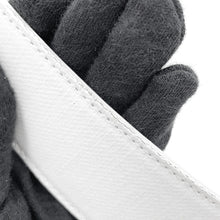 将图像加载到图库查看器中，FENDI ★Drawing Bucket Personalized Color Kit White8BR600 Linen
