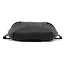 将图像加载到图库查看器中，FENDI Logo Crossbody Bag Black7VA562 Leather
