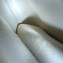 Load image into Gallery viewer, Valextra Valextra Slim B Traccolina Shoulder Bag WhiteWBBR0061028LOCNTWW Soft Calf Leather
