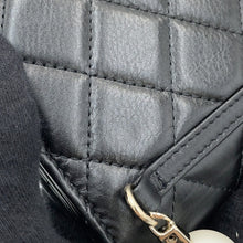 Load image into Gallery viewer, CHANEL Matelasse Pearl Chain Wallet BlackAP1839 Lambskin
