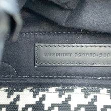 Load image into Gallery viewer, BALENCIAGA Navy Kabas White/Black339933 Canvas Leather Size S
