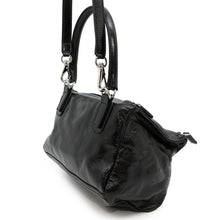 将图像加载到图库查看器中，Givenchy Pandora 2-Way Bag Black Leather
