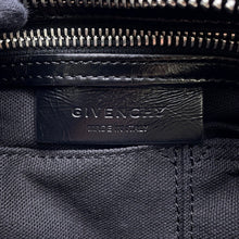 将图像加载到图库查看器中，Givenchy Pandora 2-Way Bag Black Leather
