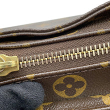 将图像加载到图库查看器中，LOUIS VUITTON Viva Cite RedM51164 Monogram Size MM

