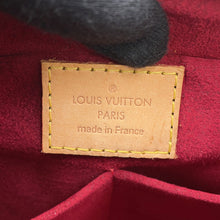 将图像加载到图库查看器中，LOUIS VUITTON Viva Cite RedM51164 Monogram Size MM
