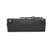 将图像加载到图库查看器中，LOUIS VUITTON Steamer Wearable Wallet NoirM81746 Monogram・Taurillon
