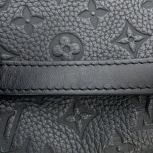 将图像加载到图库查看器中，LOUIS VUITTON Steamer Wearable Wallet NoirM81746 Monogram・Taurillon

