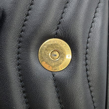 Load image into Gallery viewer, LOUIS VUITTON New Wave Pochette Chain NoirM63929 Calf Leather
