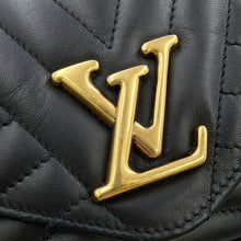 Load image into Gallery viewer, LOUIS VUITTON New Wave Pochette Chain NoirM63929 Calf Leather
