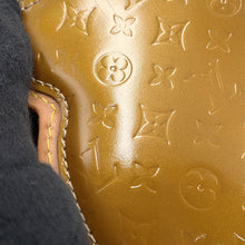 Load image into Gallery viewer, LOUIS VUITTON Conte De Fees Pochette Owl BronzeM92268 Monogram Vernis Leather
