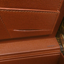 Load image into Gallery viewer, LOUIS VUITTON Cotteville BrownM21423 Monogram Size 45
