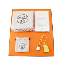 Load image into Gallery viewer, HERMES Birkin Lime Swift Leather Size 25
